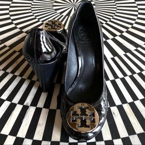 Tory Burch Wedges - size 9